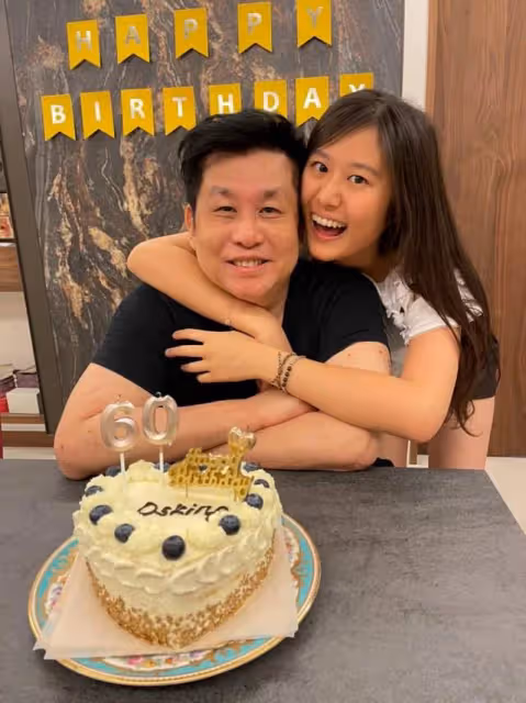鄭智化攜妻吃大餐，桌上螃蟹龍蝦太肥美，已轉行做生意身家豐厚