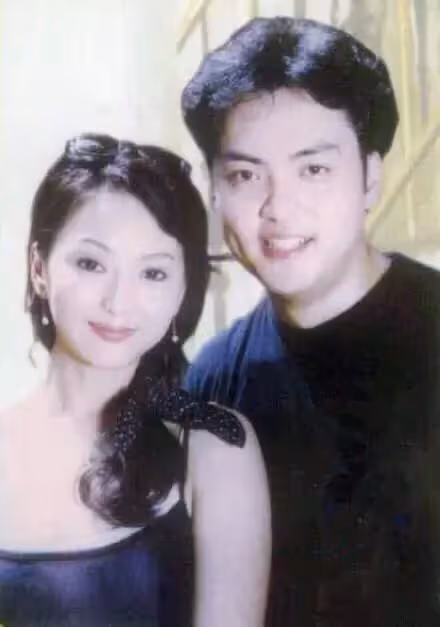 離去20年!《還珠》香妃意外走後「父兄相繼離開」接連痛失至親「母親成了被留下的人」身患憂鬱