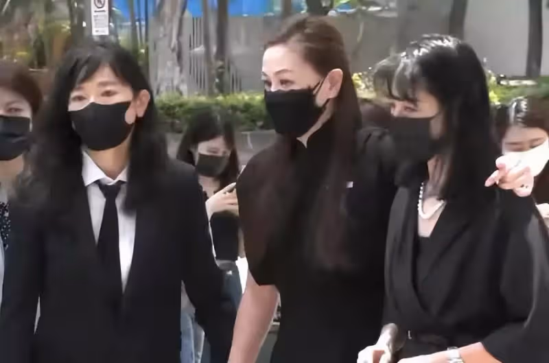 一個月內送走「兩位至親」， 王馨平難過到欲哭無淚，個人狀態很不理想，網友：節哀順變！