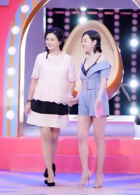 45歲大S，暴瘦30公斤重回顏值巔峰！素顏美如少女，還能再演杉菜，網友直呼不敢認