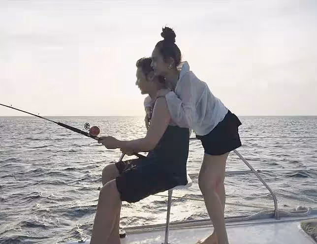 才結婚3年，楊丞琳老公遭爆劈腿女歌手驚傳已離婚，小三被肉搜坦承很迷戀他，本人親回應：散了吧.