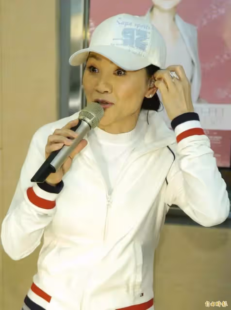 鳳飛飛離開10年！「生前遺願未能實現」地點選家鄉　友人錄唱「強忍心中情緒」向偶像致敬
