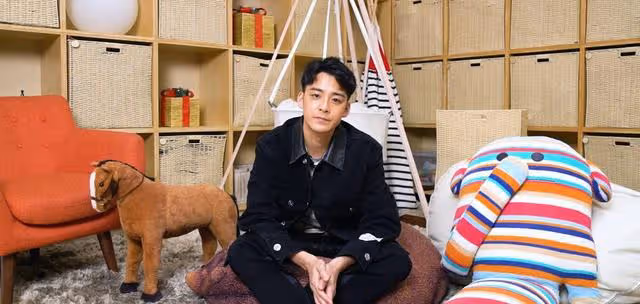 突發!32歲TVB富二代力捧小生宣布離巢,家底豐厚與郭富城做鄰居
