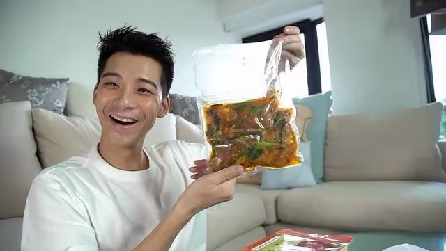 突發！32歲TVB富二代力捧小生宣布離巢，家底豐厚與郭富城做鄰居