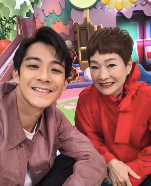 突發！32歲TVB富二代力捧小生宣布離巢，家底豐厚與郭富城做鄰居