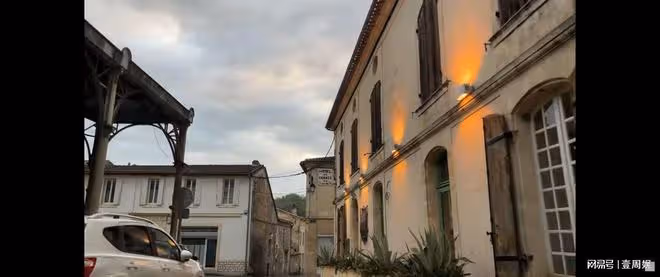 袁嘉敏曬波爾多生活,住大屋有人伺候,房間大到關燈要20分鐘