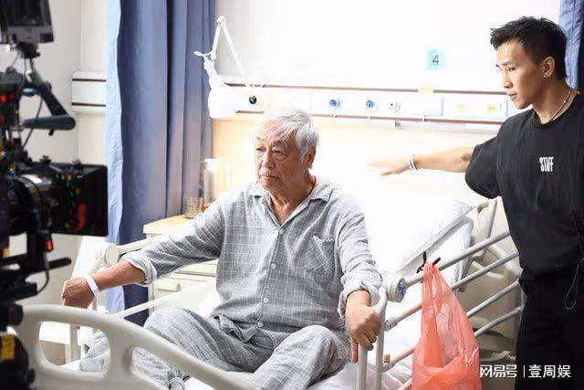 老戲骨曾江死因不明,胡楓難以接受,曾被謝賢當眾扇耳光!