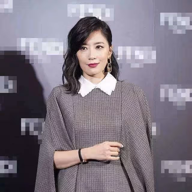 30+別急著夸不老女神到了40再說話!40歲前貌美如花40歲後成大媽