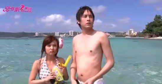 男星曬腹肌太魔怔!有人帥氣,有人「油」田上身,有人沒眼看