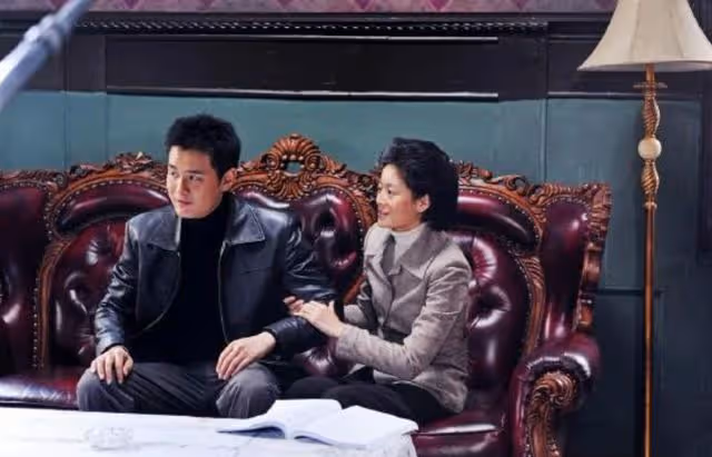 容嬤嬤的兒子,出道10年無人知曉,兒媳婦卻「人盡皆知」