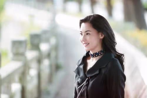 張柏芝三胎生父為何到今天不露臉?離婚協議出現,與謝霆鋒有關