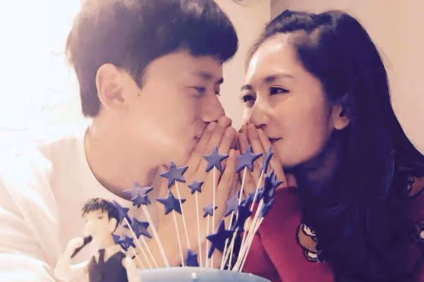 謝娜張傑婚變實錘?這次連何炅都被牽連進來,謝娜到底做了什麼?