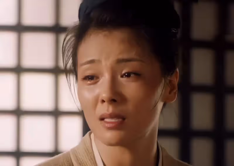 31歲譚松韻脫離濾鏡演職場女性,讓多少「丫頭教」女演員羞紅