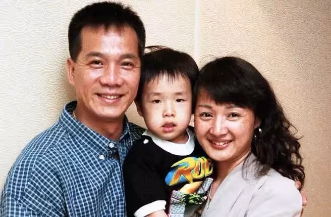 60歲2婚2離!玉女歌手「想讓女兒過好生活」果斷放棄監護權 「母女20年沒相見」淚曝:真的做錯了