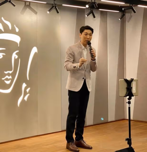 又一TVB男星宣布離巢!郭田葰名校畢業曾當醫生,出道13年收入低