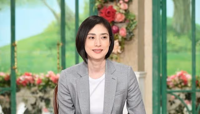 7個原因造成天海祐希至今未婚,與石田百合子一起買房結對養老?