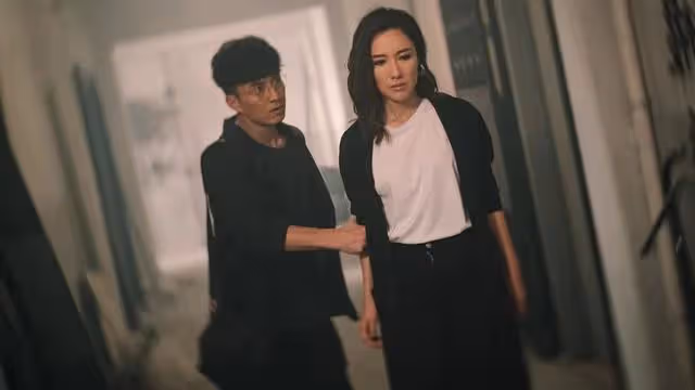 曬英文筆記,李施嬅訓練60年代英文口音,演技成《金宵2》亮點