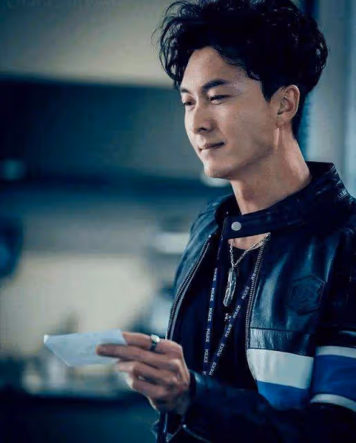 親叔侄戲內反面!TVB星二代新劇鬧爆叔叔,笑稱:難得這麼忤逆