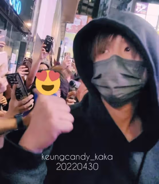 人山人海!香港頂流男星23歲生日,大批粉絲聚集街頭為偶像慶生