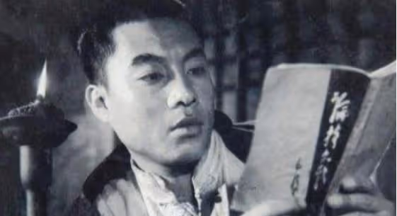 3次扮演如來，因太像被當成真佛跪拜，現在的朱龍廣怎樣了？