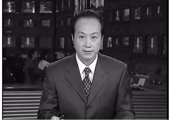 羅京逝世11年，妻子改嫁了富商，他的墓地卻始終出現一個怪相！