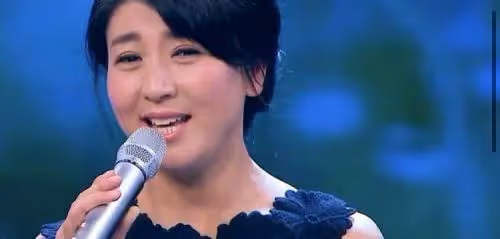 閆學晶往事掀開，與前夫離婚引爭議，郭德綱為何對其相敬如賓