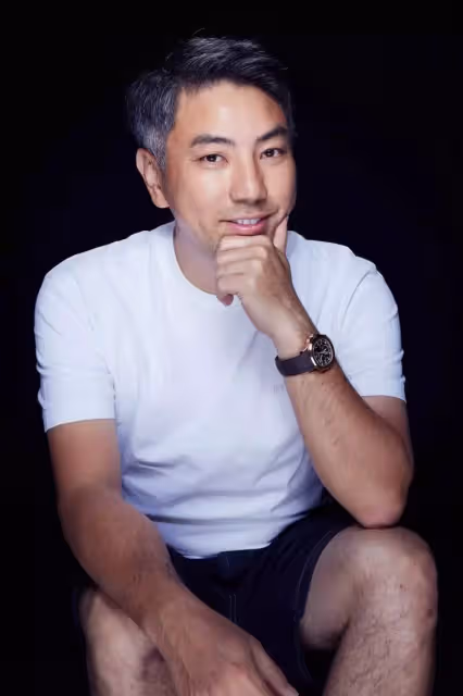 有情有義，陳孝萱前夫失婚15年， 包下2千萬兒留學費，再組新家庭，仍珍惜和兒相處