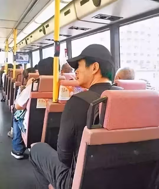 周潤發:我一生不要孩子,不與成龍周星馳合作,死後捐出所有財產