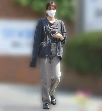 女方多次進入家中被拍!否認戀情公司卻說兩人感情好?