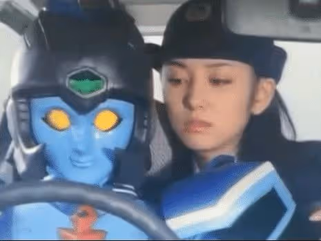 《鐵甲小寶》那個善良女警花,43歲依舊甜到犯規,初戀的感覺!