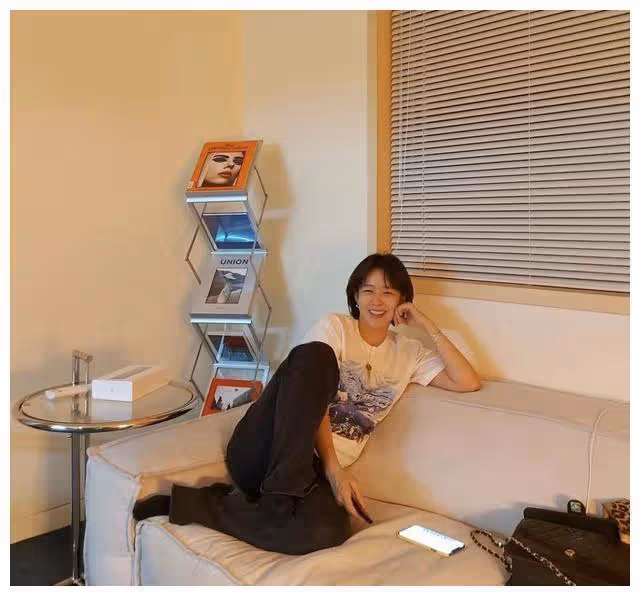 35歲女明星住出租房,因太會布置而走紅,網友:溫馨感性太嚮往了
