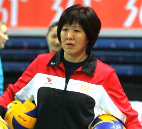 不是賴亞文！不是陳忠和！郎平正式攤牌，中國女排敲定49歲少帥