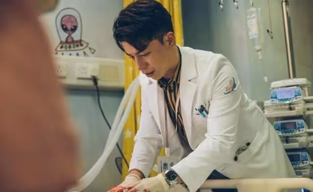 非親生仔無底薪!TVB綠葉演員大曝工資不夠花,現靠教跳舞賺外快