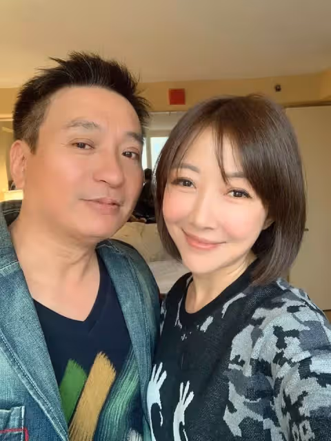 當年結婚上頭條!余皓然曬「25年前轟動全國」婚紗照 未婚懷孕「一句話跟定王中平」3個月就閃婚