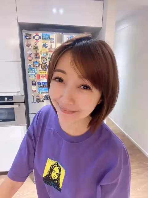 當年結婚上頭條!余皓然曬「25年前轟動全國」婚紗照 未婚懷孕「一句話跟定王中平」3個月就閃婚