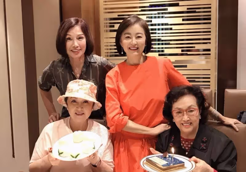 影壇美人聚會!集體為葛蘭慶祝88歲生日 林青霞也罕見露面 66歲全場最小 網友:都是各自年齡段的美人