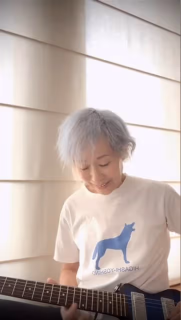 與葉蒨文一樣滿頭白髮　59歲葉童人老心不老！