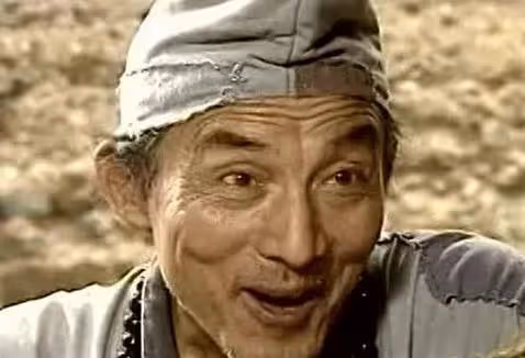 他憑藉《濟公》一夜成名,卻對自己很吝嗇