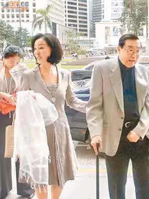 苦熬43年!邵氏女星「伴腥夫養老送終」隱忍3情婦逞威 默默完善計畫「為兒女守住3百億」有遺囑也沒用