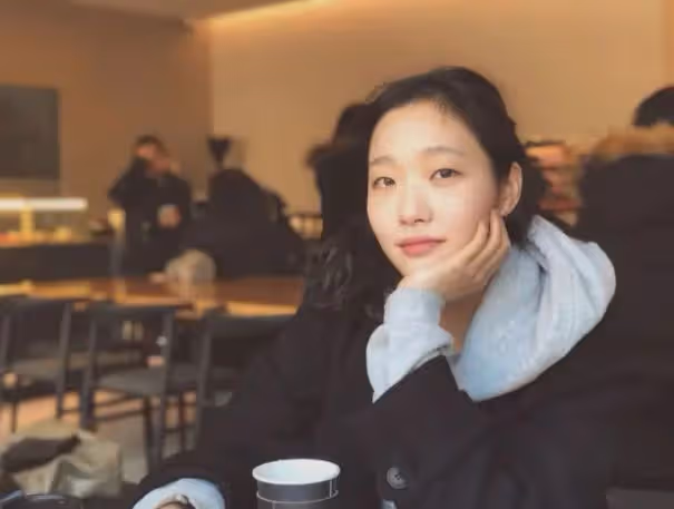 金高銀:憑藉《銀嬌》爆紅,愛上大17歲申河均,如今怎樣了?
