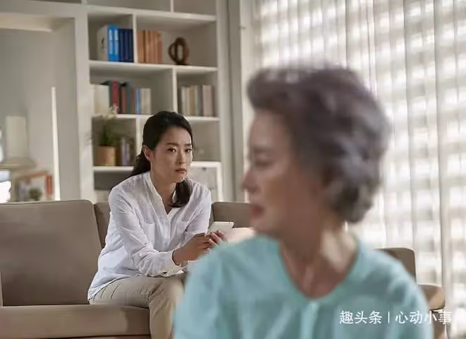 強勢兒媳對婆婆非常不好，孫子長大後一句話讓婆媳關係得到改善