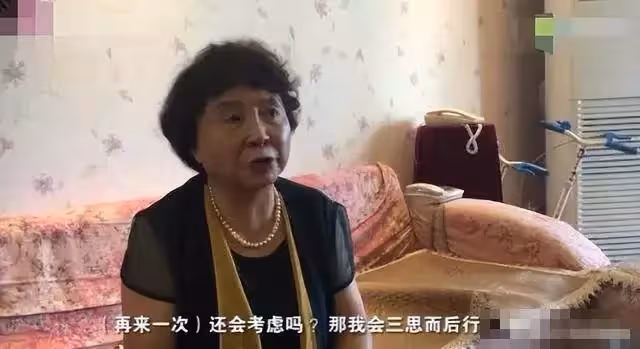 失去獨生女!她「60歲高齡產雙胞胎」遭批自私,12年後反思:為女存3000萬教育基金