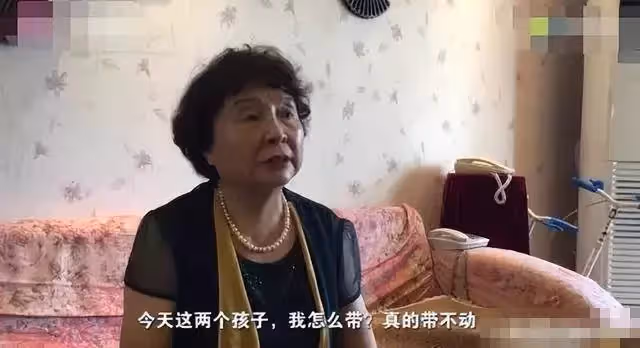失去獨生女!她「60歲高齡產雙胞胎」遭批自私,12年後反思:為女存3000萬教育基金
