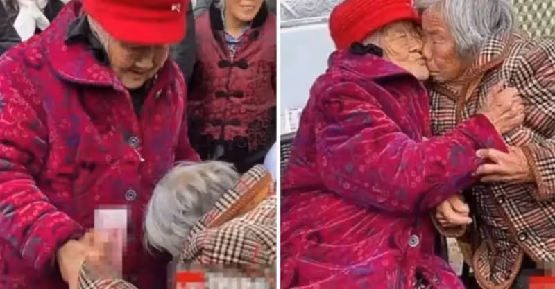 97歲老母，苦尋70多年終與女兒重聚，跨越1400公里，兩人緊緊相擁，暖哭網友：母女情割不斷