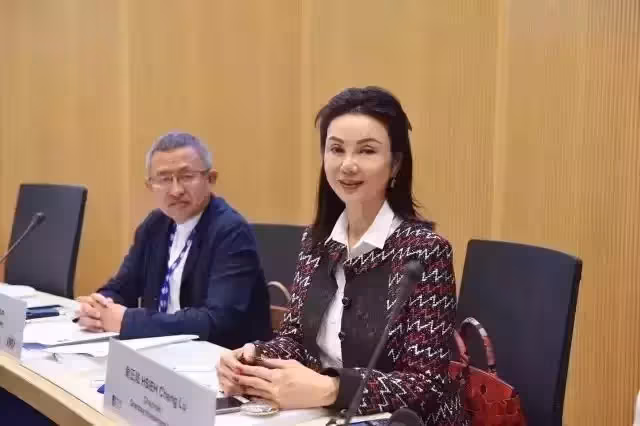 「林青霞偶像」相夫教子多年被拋棄!63歲謝玲玲「把自己活成豪門」叮囑女兒:女人靠自己才有底氣