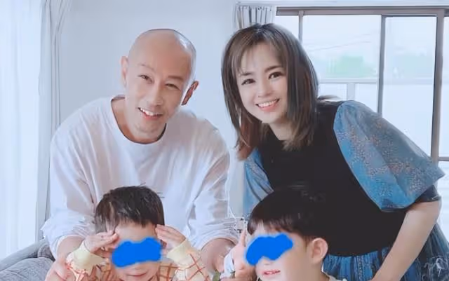 蒼井空罕見曬全家福,一家四口亮相慶生,38歲狀態回春精神好