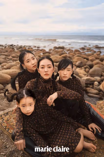 小S三個女兒不得了!合體拍大片「大女兒氣場絕殺,二女兒好甜美,小女兒呆萌」網評:完全不輸媽媽