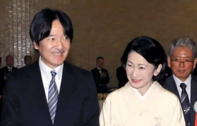 紀子妃驚艷天皇壽宴!手握皇子穩居C位,享受雅子皇后同等待遇