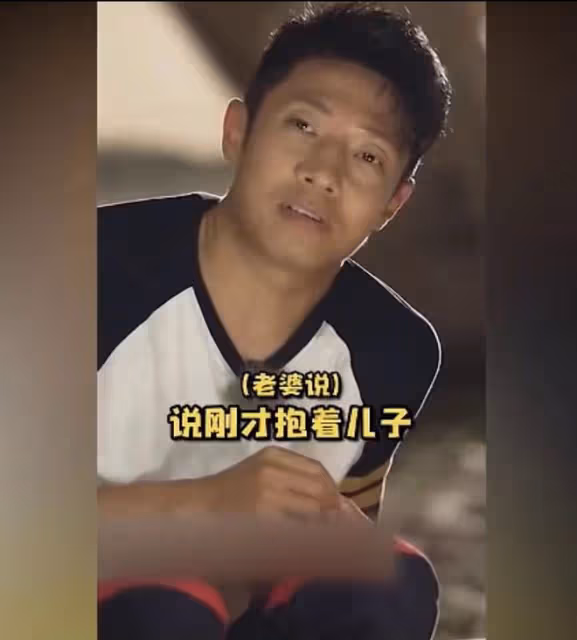 撒貝寧攜妻孩逛市集，烈日下為愛妻拎包顯甜蜜，李白金髮長腿矚目