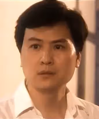 《一代女皇》武打巨星「淪落美國超市打工」無奈與妻分居10年 「今她千里尋夫」挽救30年婚姻